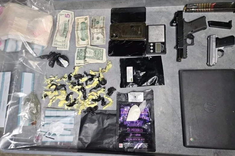Convicted felon arrested in Tulsa with stolen gun and fentanyl