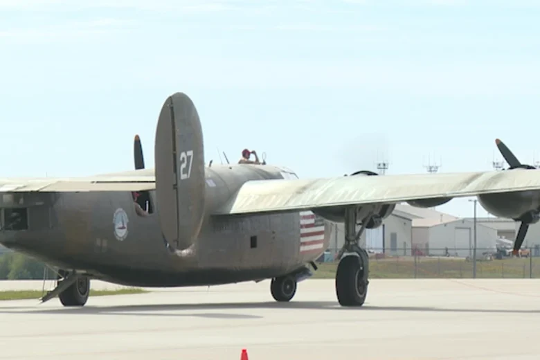 Rare World War II bombers visit Tulsa museum to inspire visitors