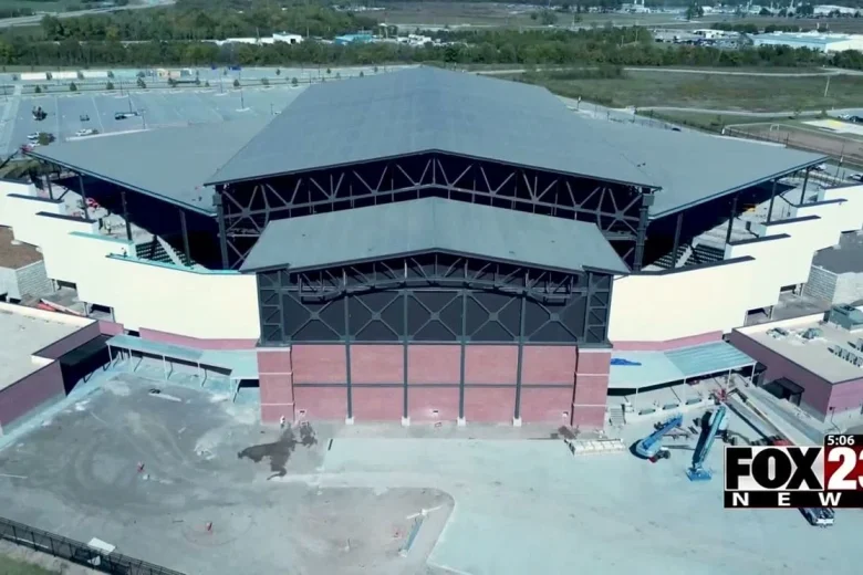 Seats installed at Broken Arrow amphitheater ahead of December opening